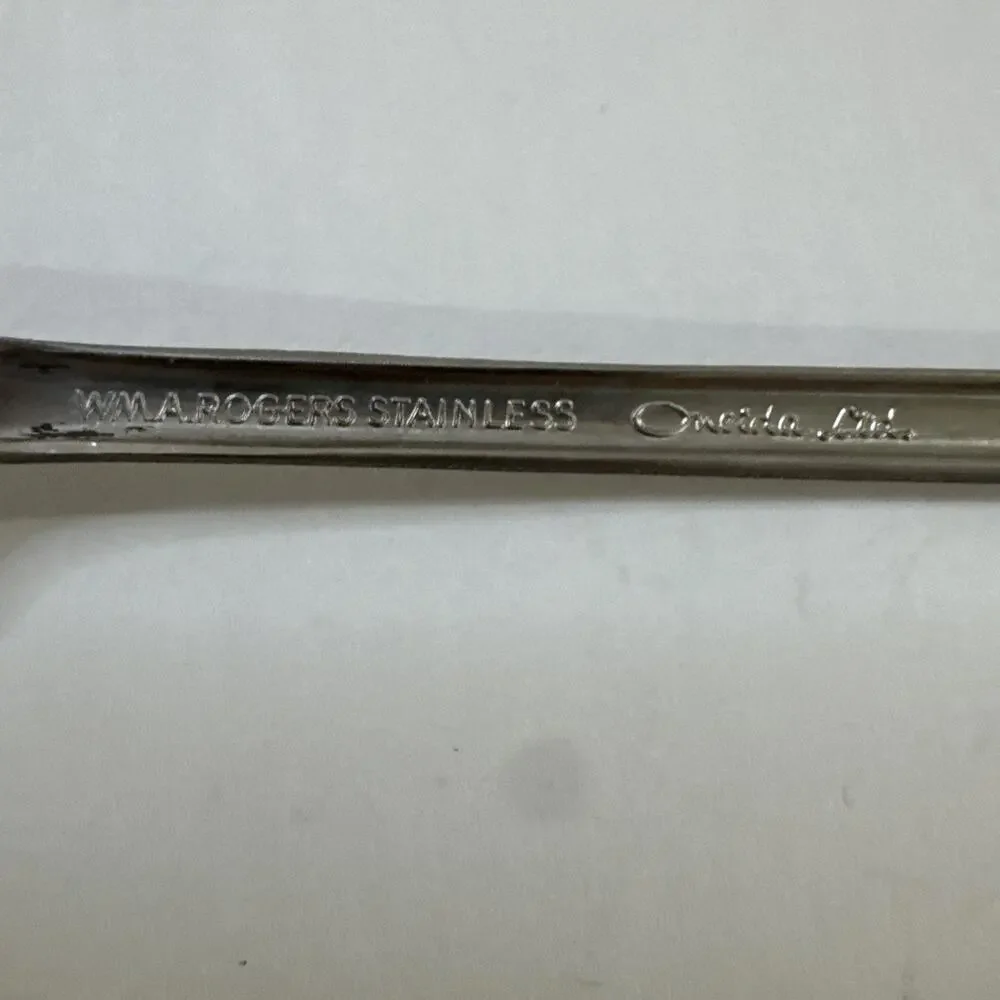 4 Cocktail / Shrimp Forks - Oneida WM A Rogers - American Ballad Glossy Flatware